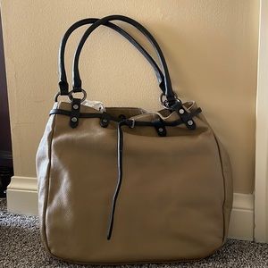 MAURIZIO TAIUTI LEATHER TOTE